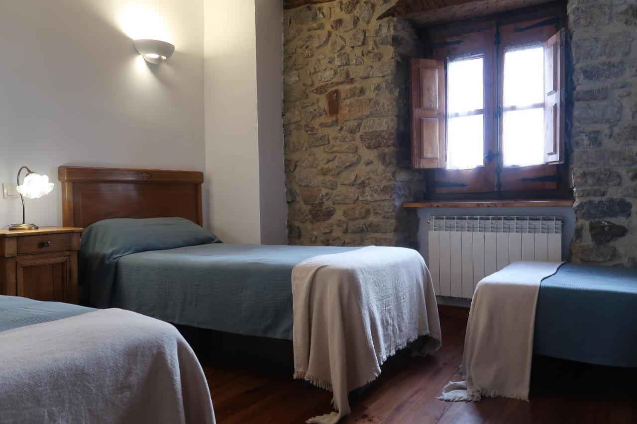 Casa Barria Hotell Pradoluengo Eksteriør bilde